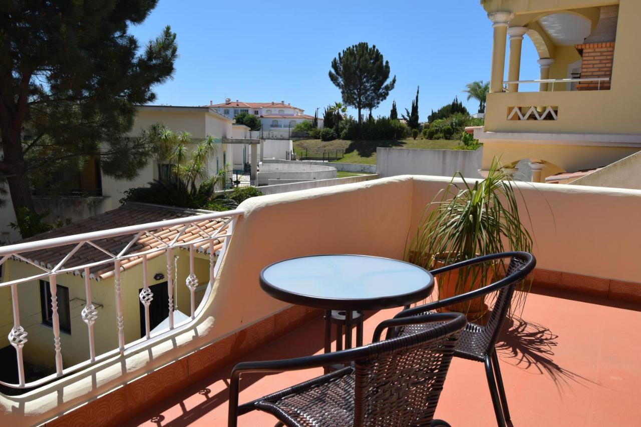 Family House Hotel Lagos Exterior foto